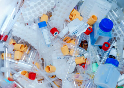 Biopharma Plastics Market