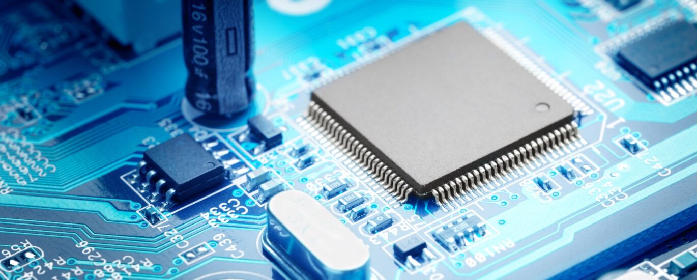 Radio Frequency Integrated Circuit (RFIC) Market