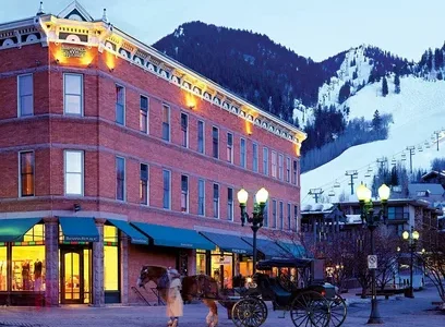 Independent Lodgings