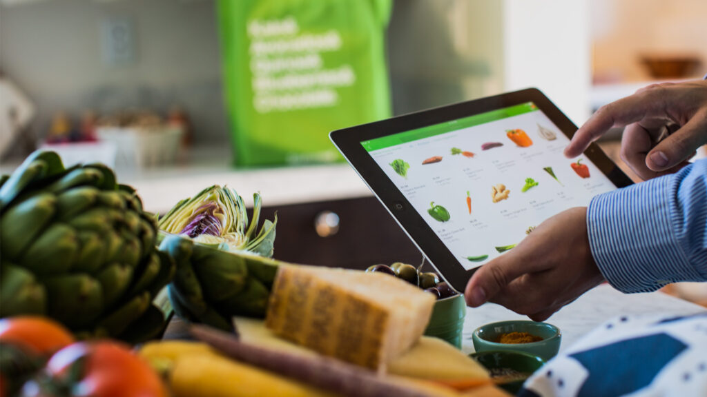 Online Food Delivery Services Market Online Food Delivery Services Market