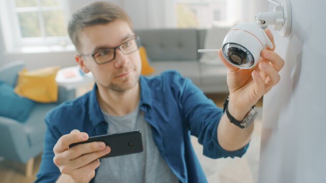 Wireless Security Camera Market