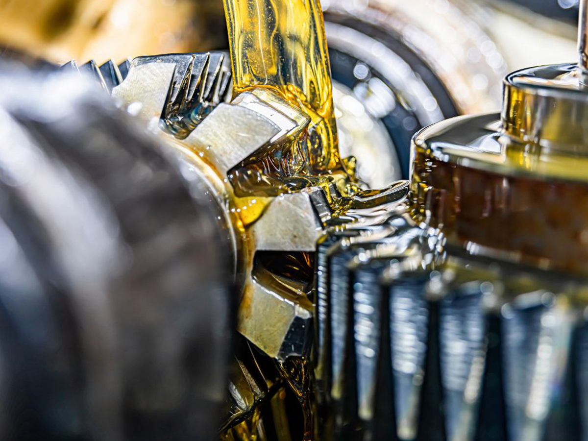 Industrial Lubricants in India How Automation and Advanced Lubricant