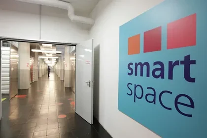 Smart Space Market