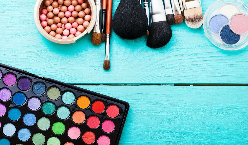 Colour Cosmetics Market