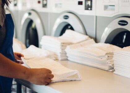 Dry-cleaning and Laundry Services Market